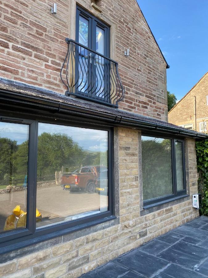 Naze View Barn - Cosy, With All Mod Cons Whaley Bridge Esterno foto
